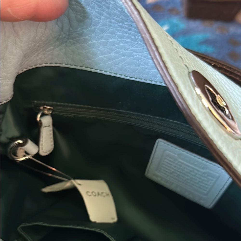 Coach NWT Chelsea Pebbled Leather Hobo Bag - Picture 12 of 12